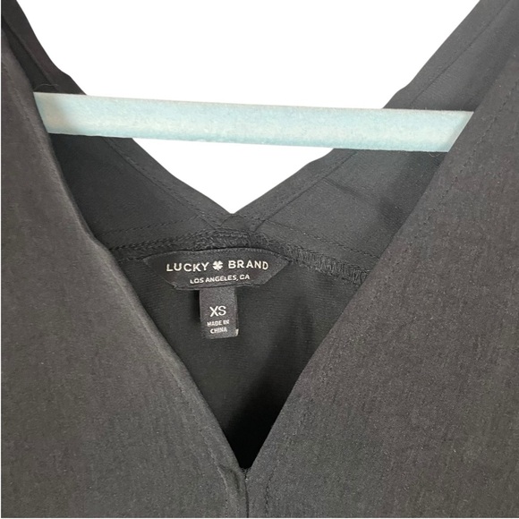 Lucky Brand Black V-Neck Tie Front Short Sleeve Blouse XS - Picture 5 of 8